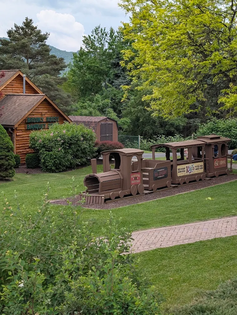 Brooks' House of Bar-B-Q