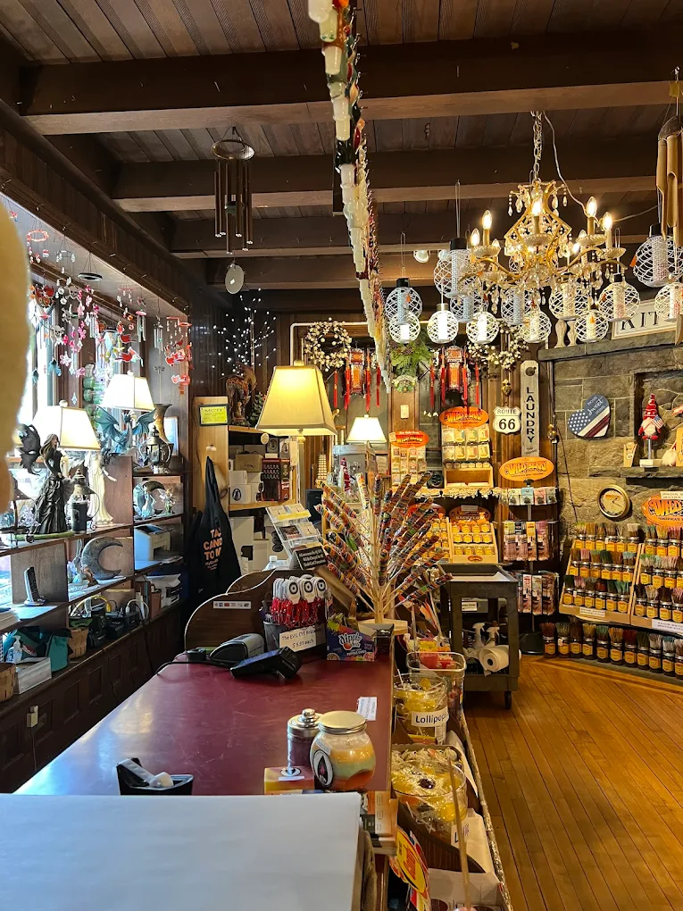 Haunted Candle Shoppe of the Poconos