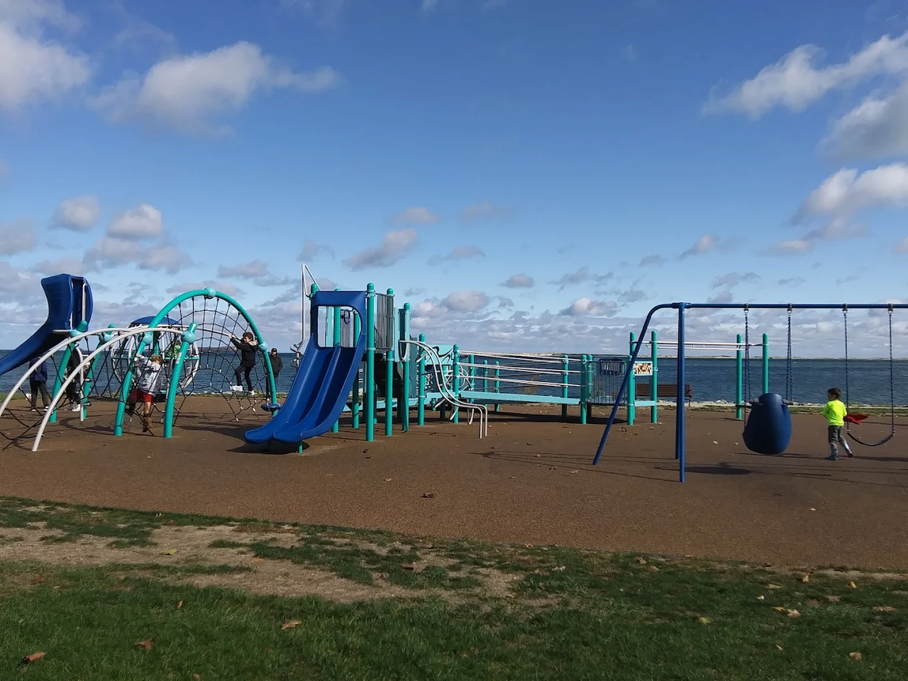 Nelson Memorial Park and Beach